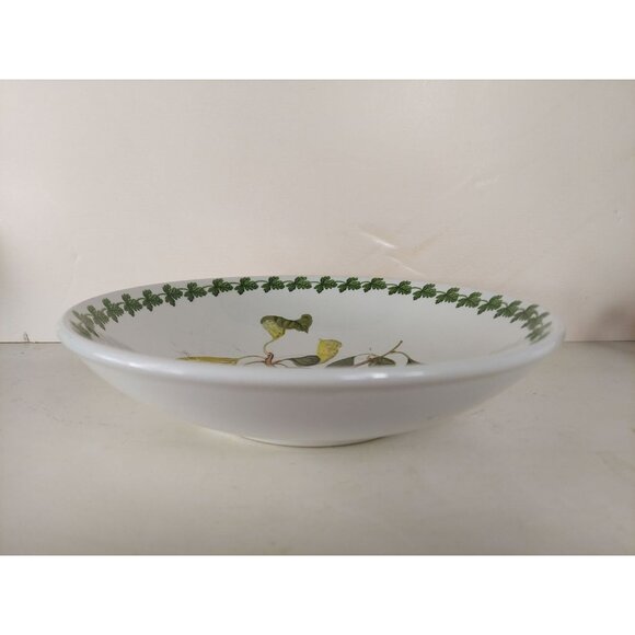 Portmerion Pomona 10 1/2" Low Pasta Serving Bowl Reine Claude Plum - Picture 2 of 3